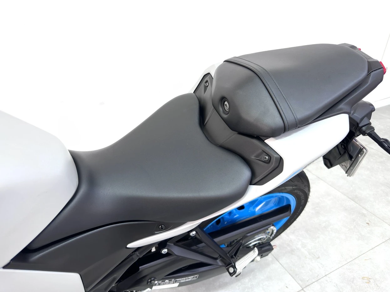YAMAHA MT-03 CONNECTED ABS