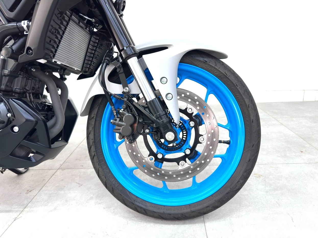 YAMAHA MT-03 CONNECTED ABS