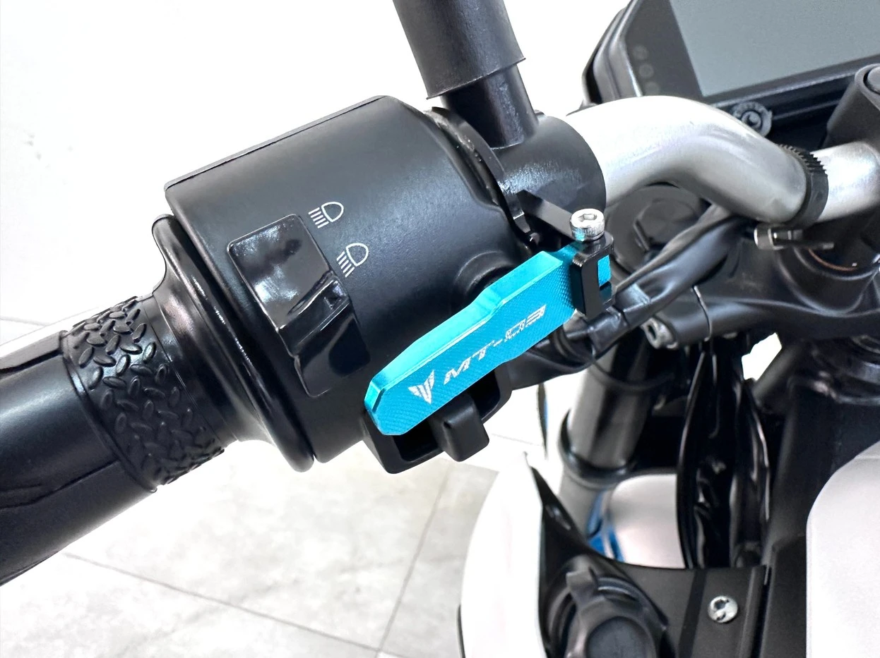 YAMAHA MT-03 CONNECTED ABS