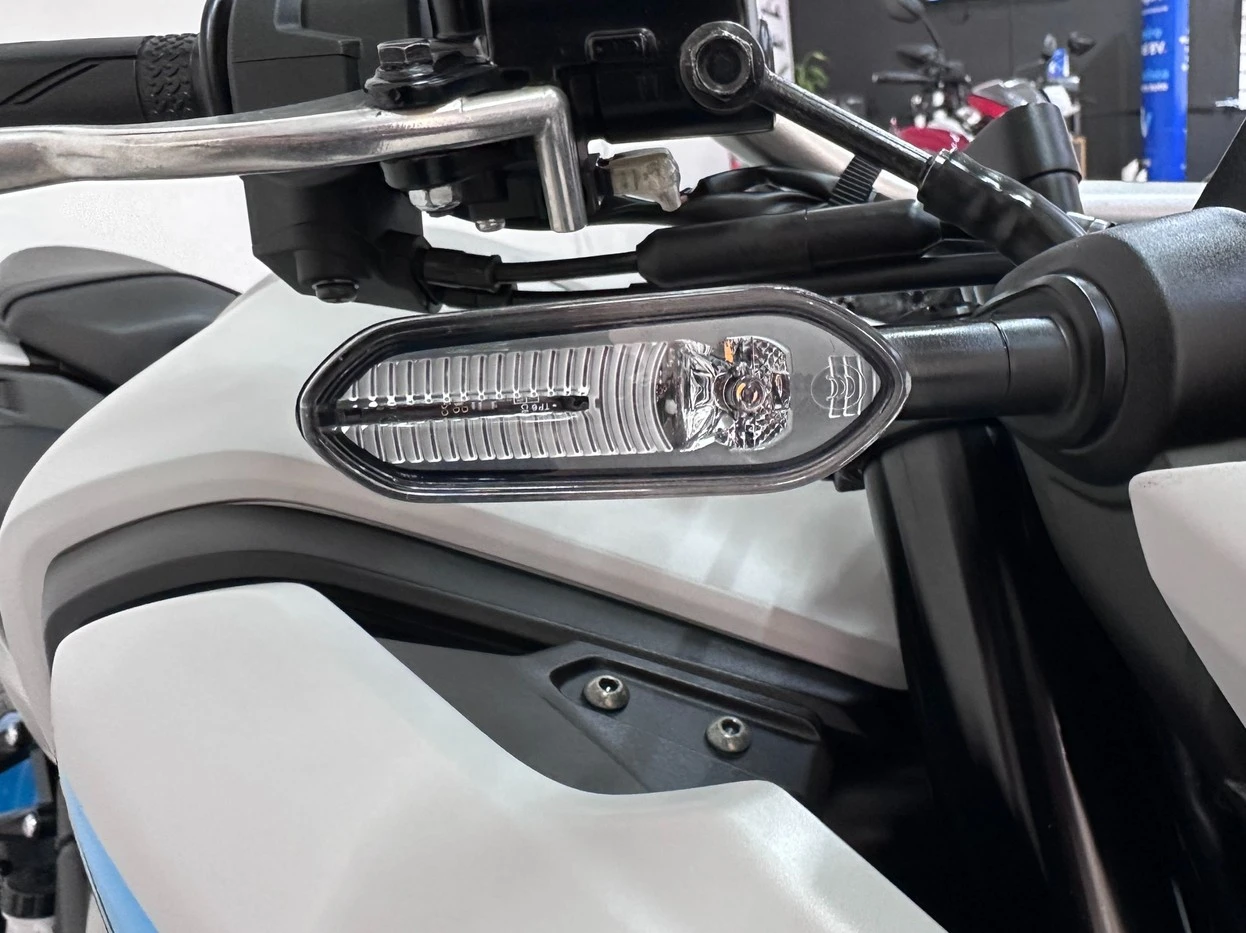 YAMAHA MT-03 CONNECTED ABS