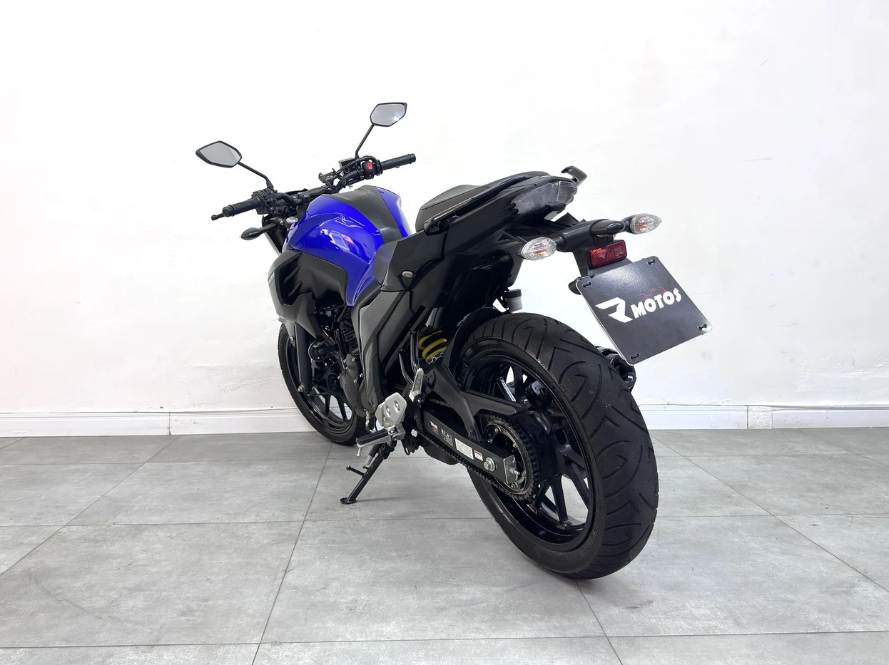 YAMAHA FZ25 FAZER ABS