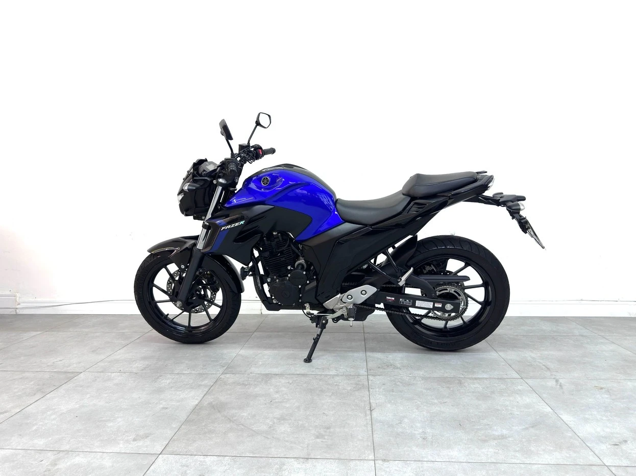 YAMAHA FZ25 FAZER ABS
