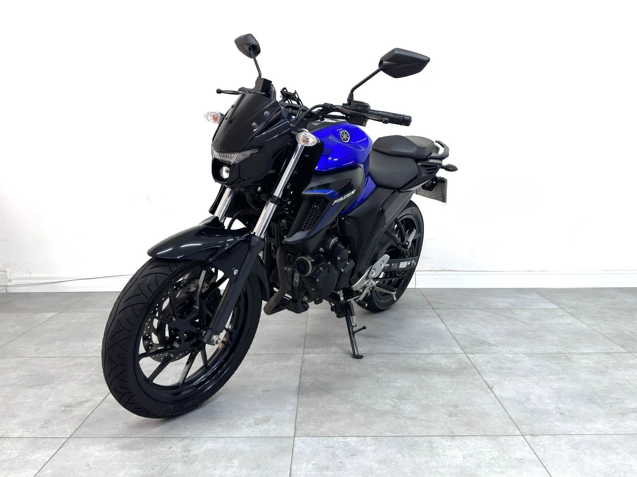 YAMAHA FZ25 FAZER ABS
