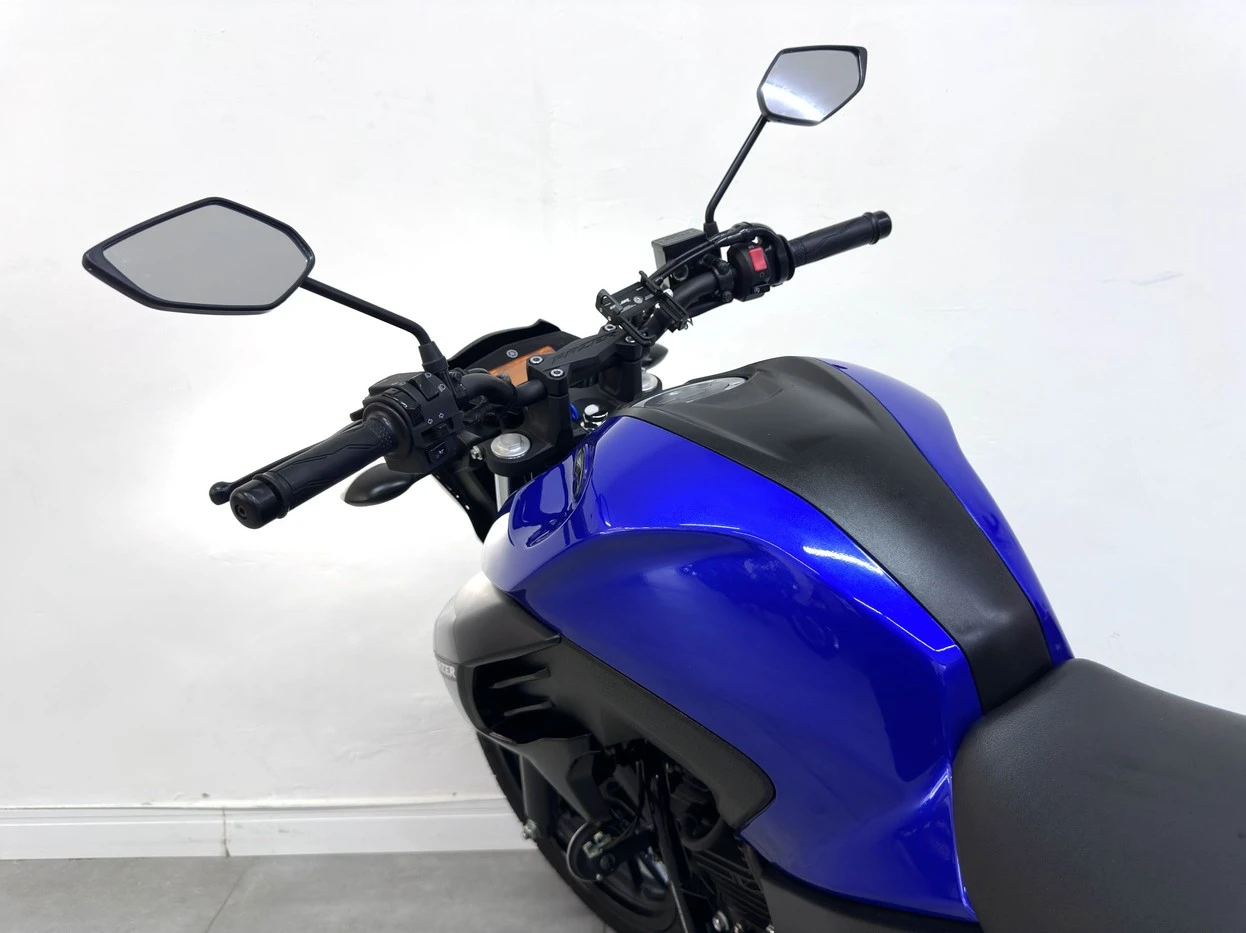 YAMAHA FZ25 FAZER ABS