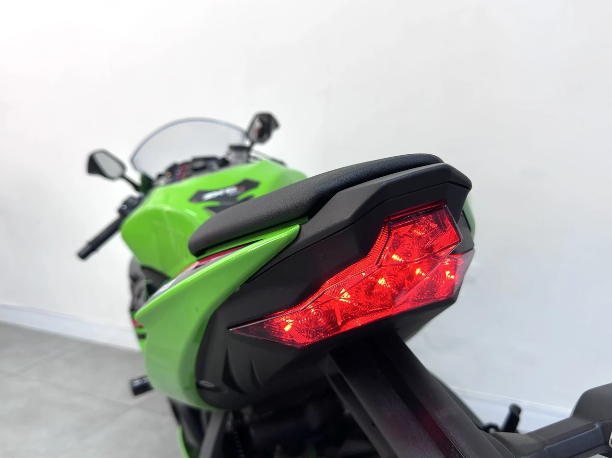 KAWASAKI NINJA ZX-6R 636 CC