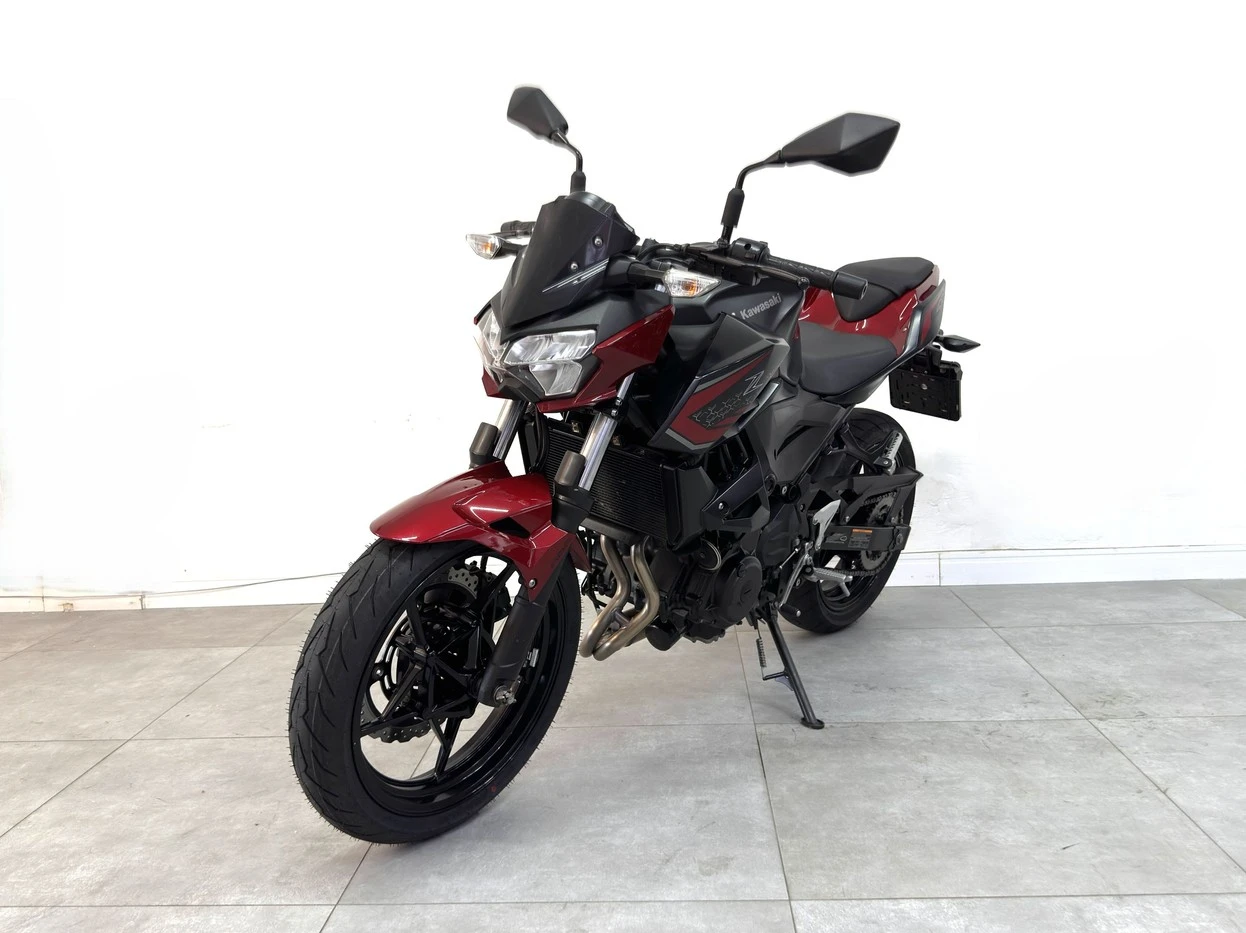 KAWASAKI Z400