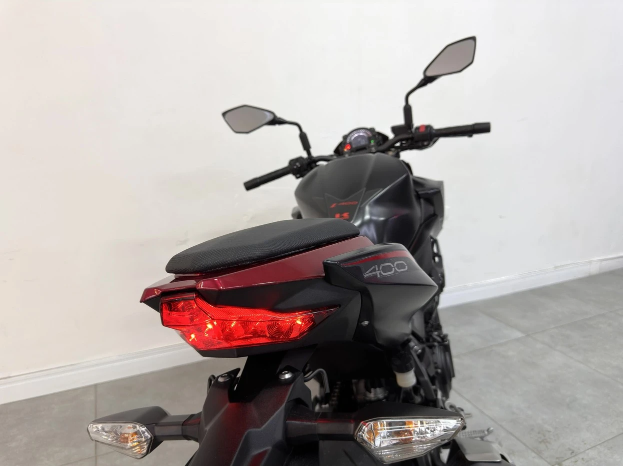 KAWASAKI Z400