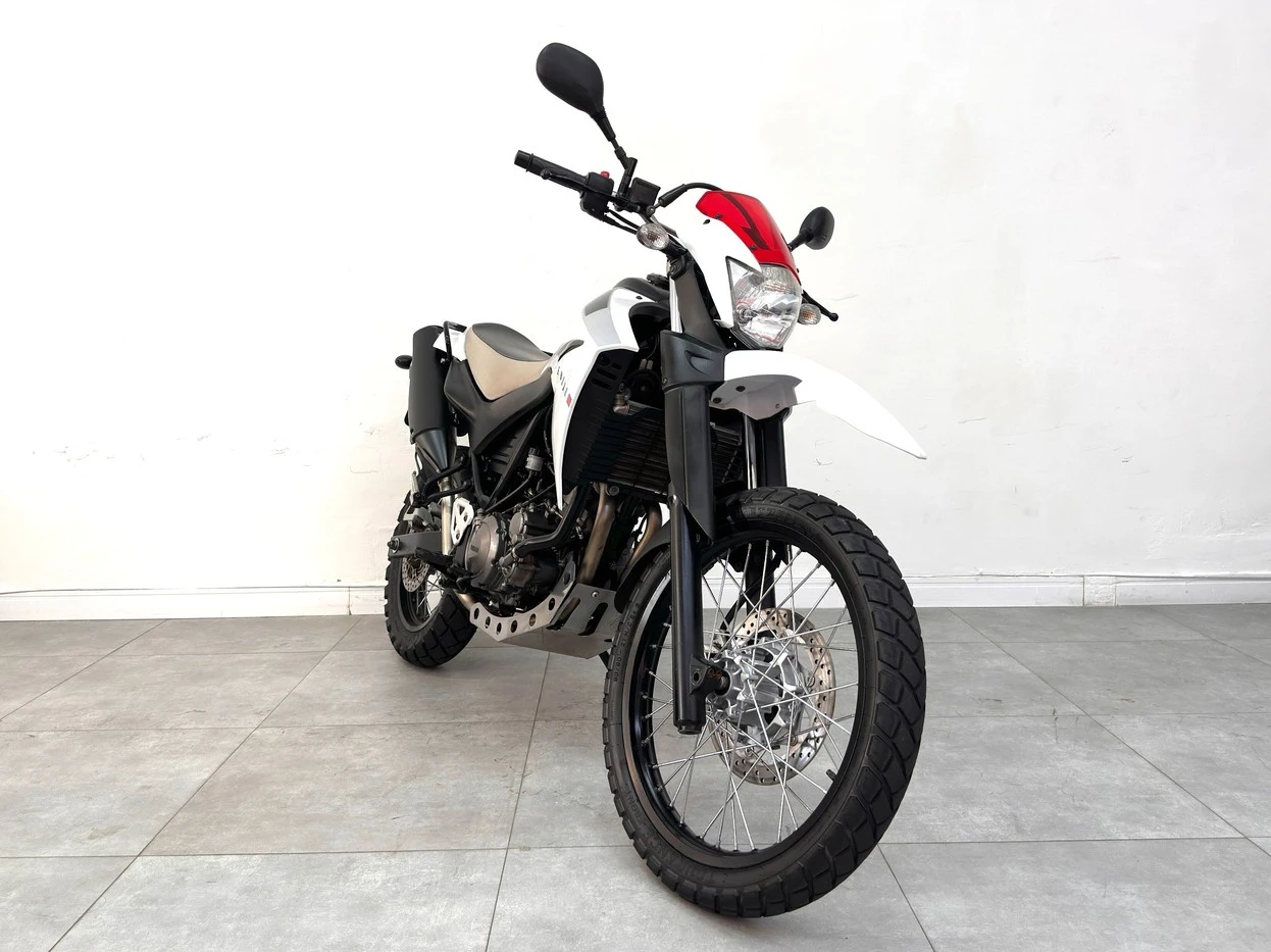 YAMAHA XT 660 R