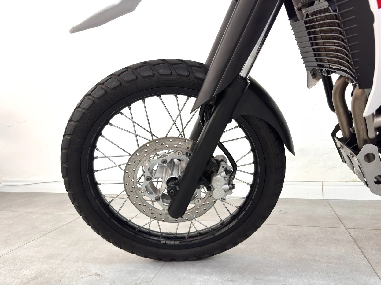 YAMAHA XT 660 R
