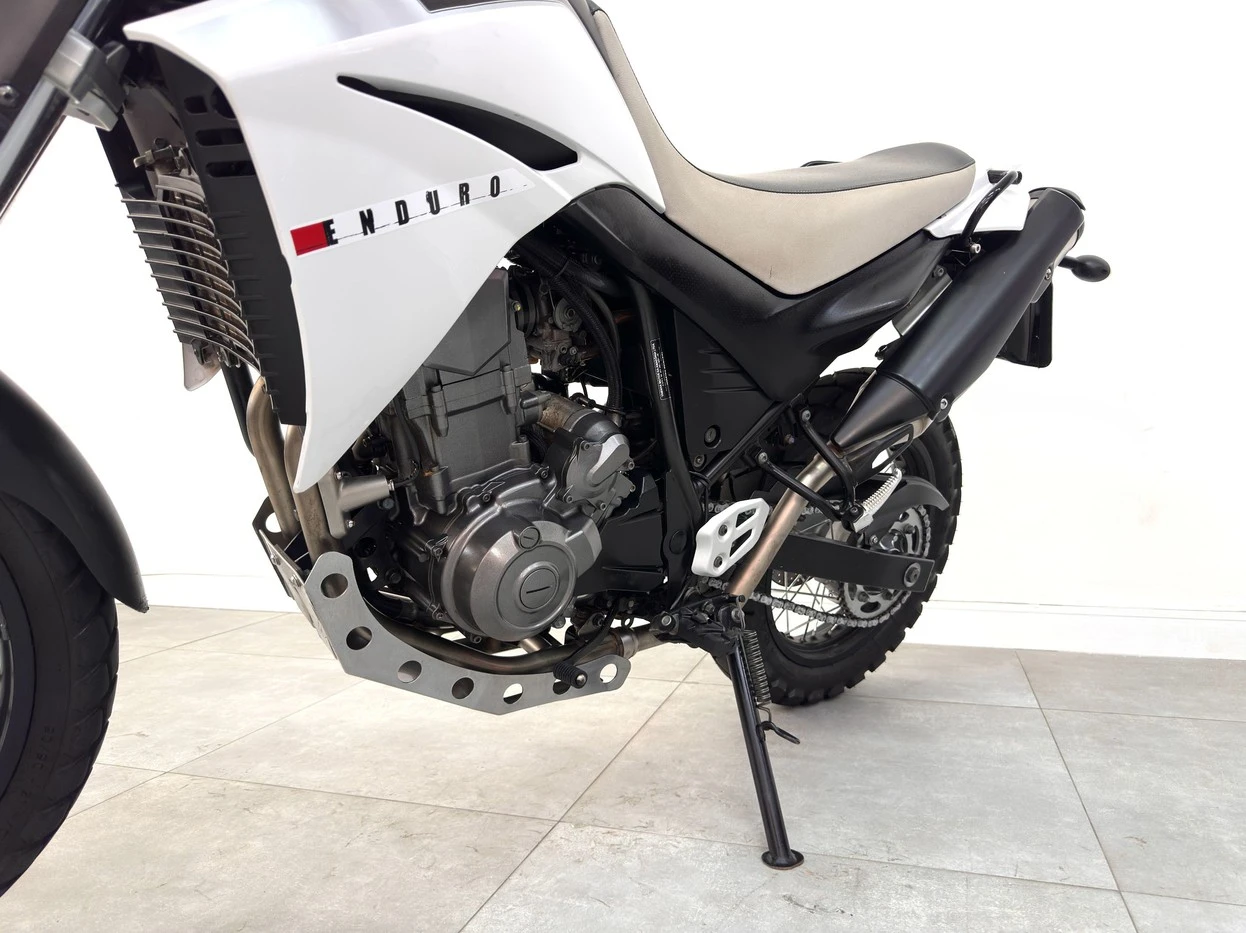 YAMAHA XT 660 R