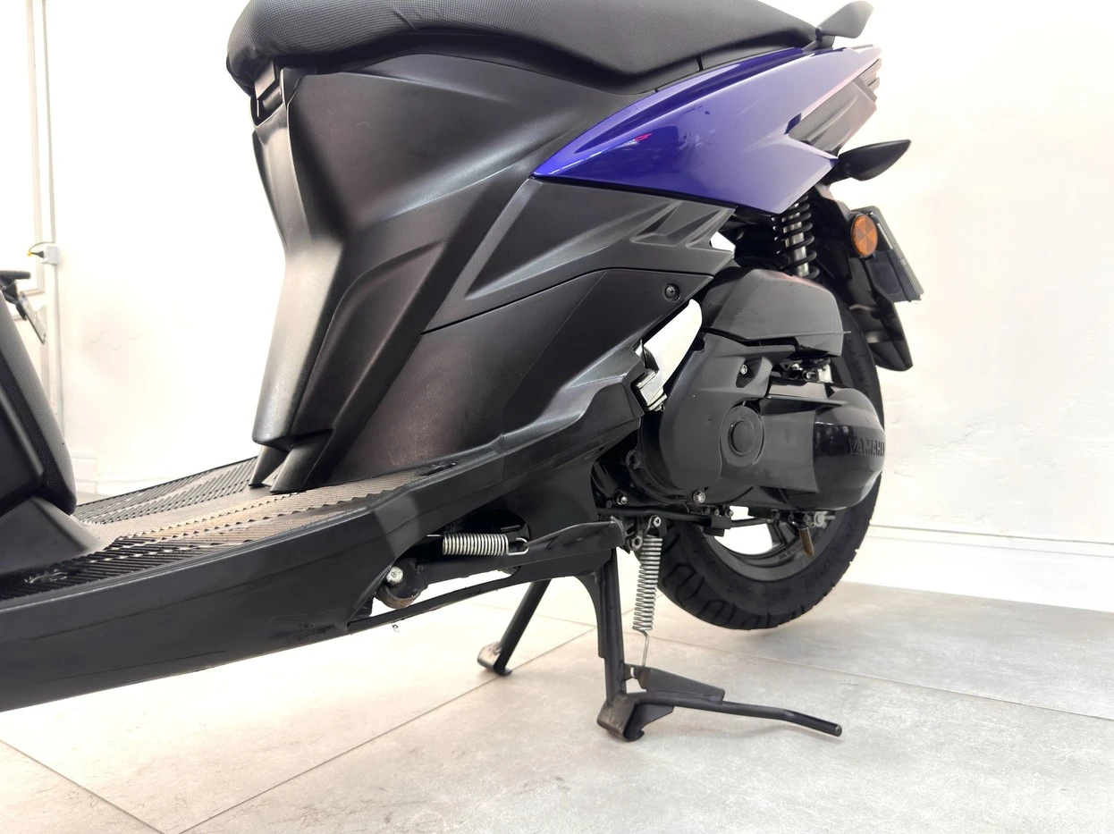YAMAHA NEO 125