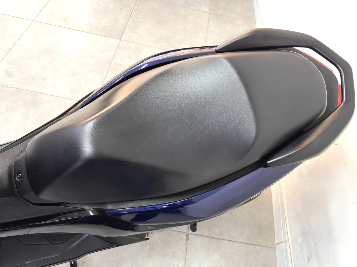 YAMAHA NMAX CONNECTED 160 ABS