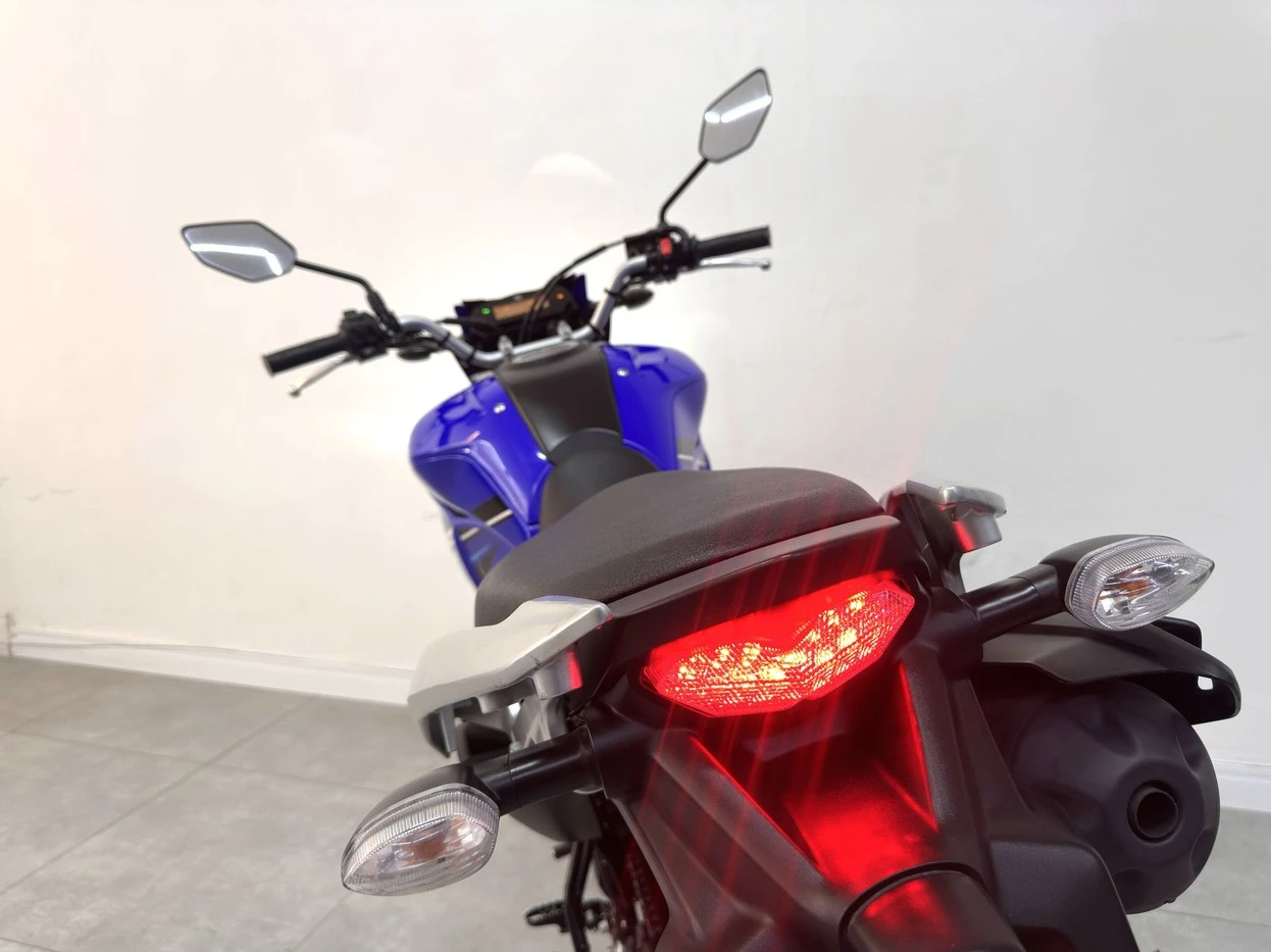 YAMAHA XTZ 250 LANDER CONNECTED