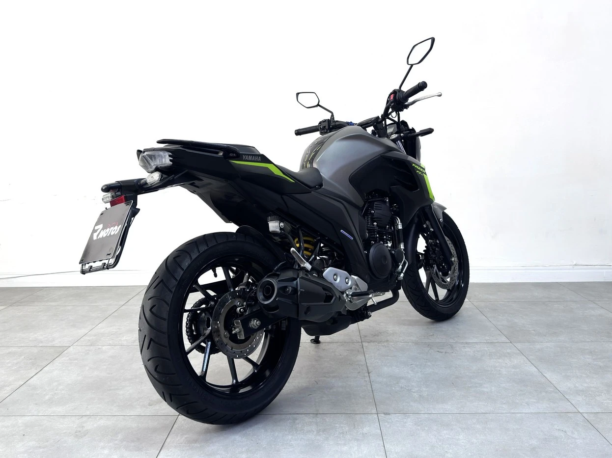 YAMAHA FZ25 FAZER ABS