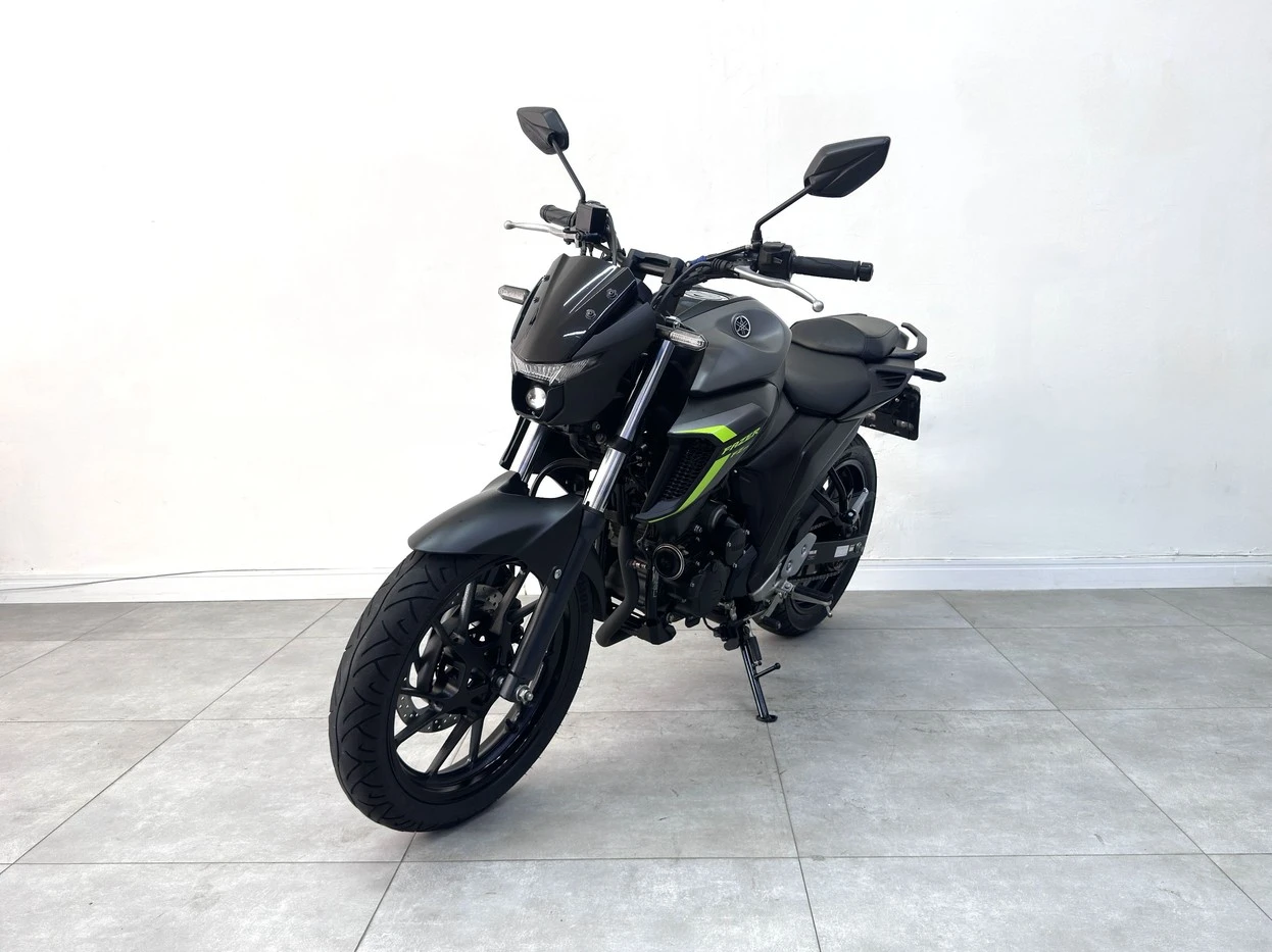 YAMAHA FZ25 FAZER ABS