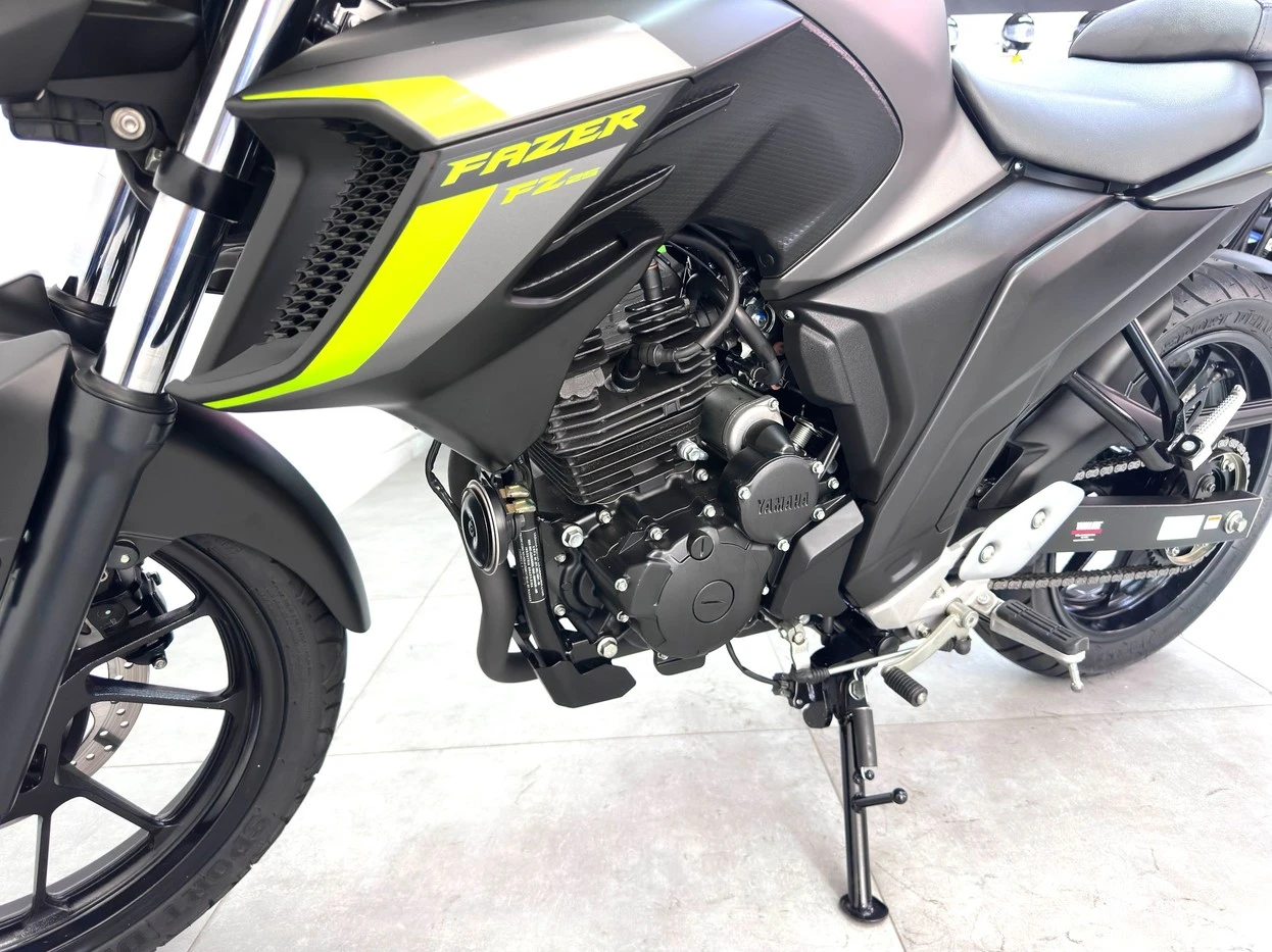 YAMAHA FZ25 FAZER ABS