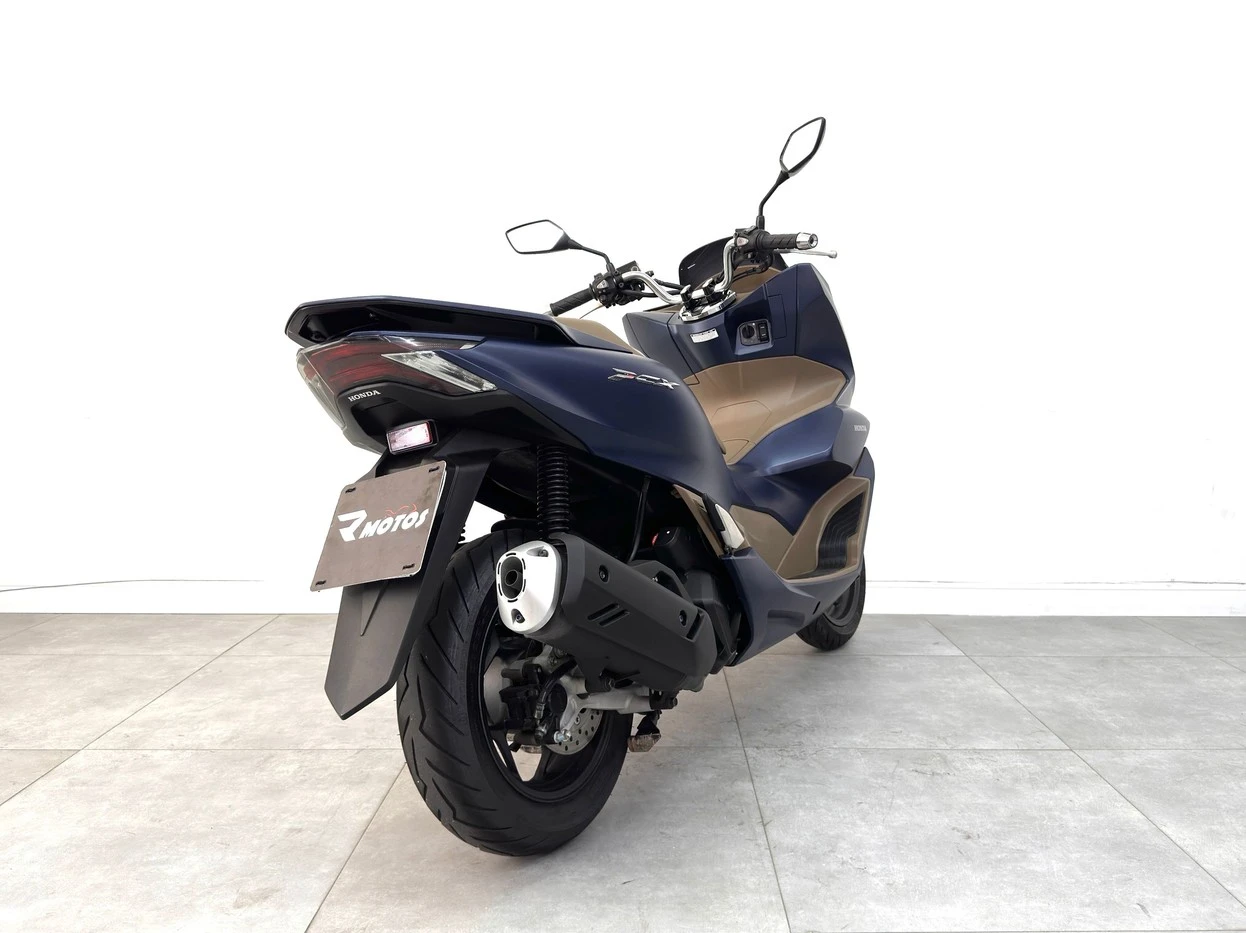 HONDA PCX DLX