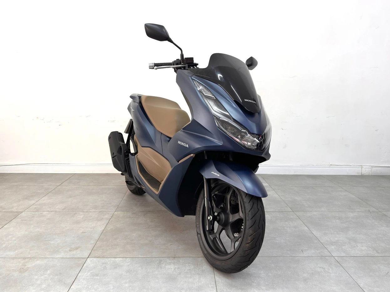 HONDA PCX DLX