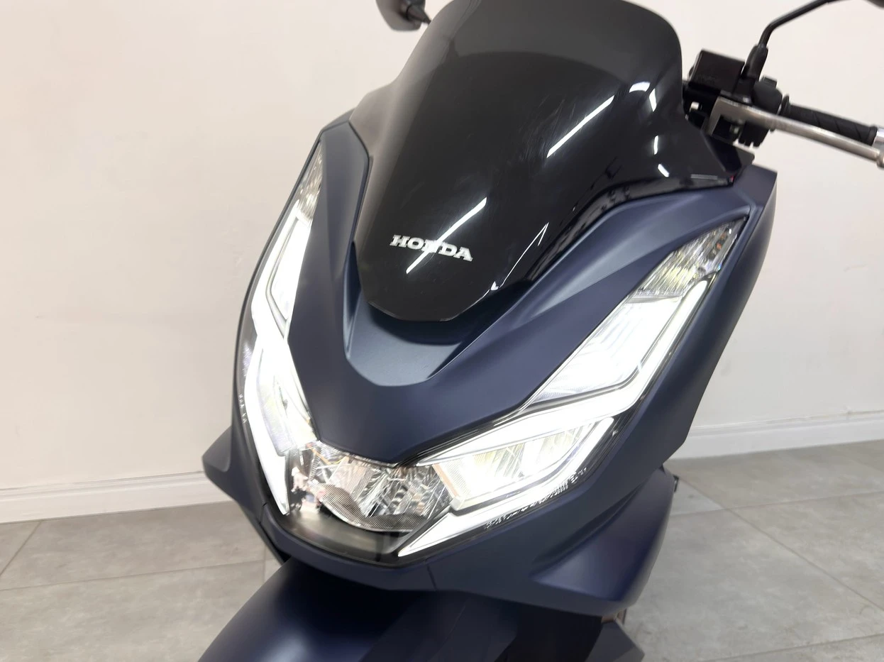 HONDA PCX DLX