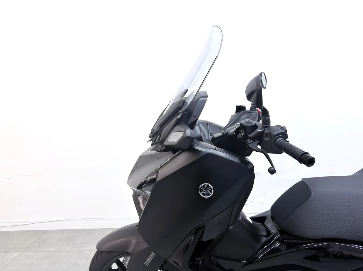 YAMAHA XMAX 250 CONNECTED ABS