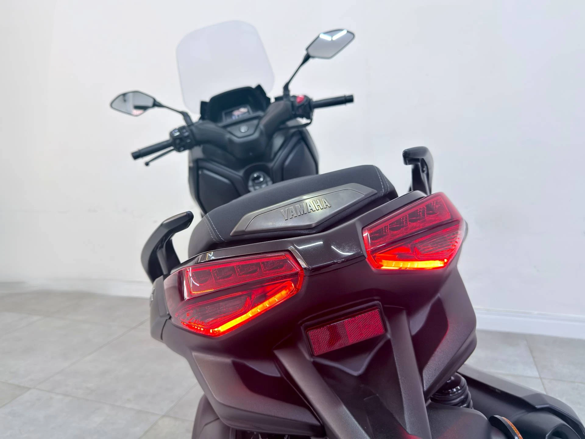 YAMAHA XMAX 250 CONNECTED ABS