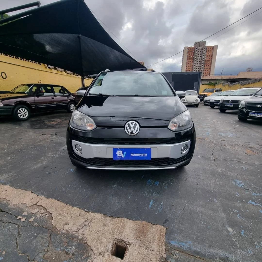 VOLKSWAGEN CROSS UP