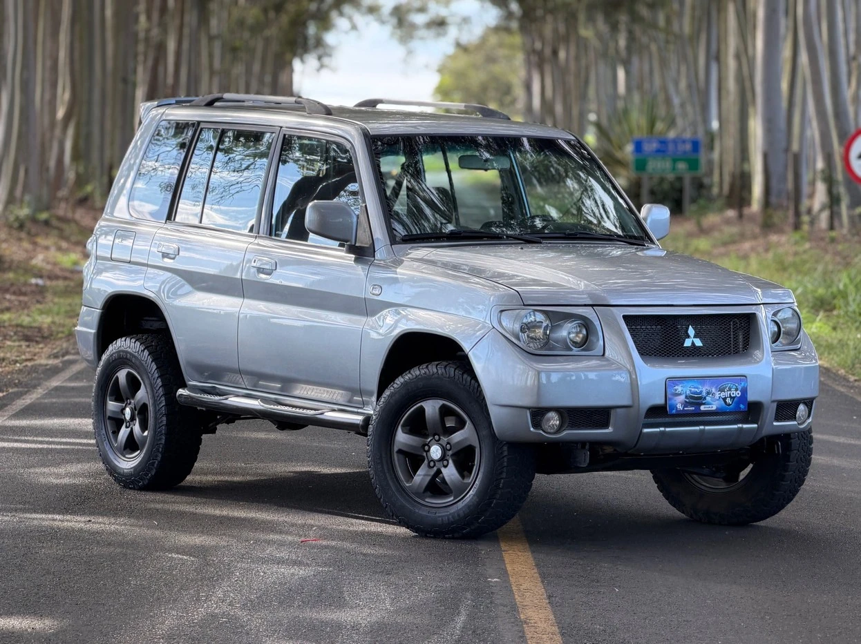 MITSUBISHI PAJERO TR4