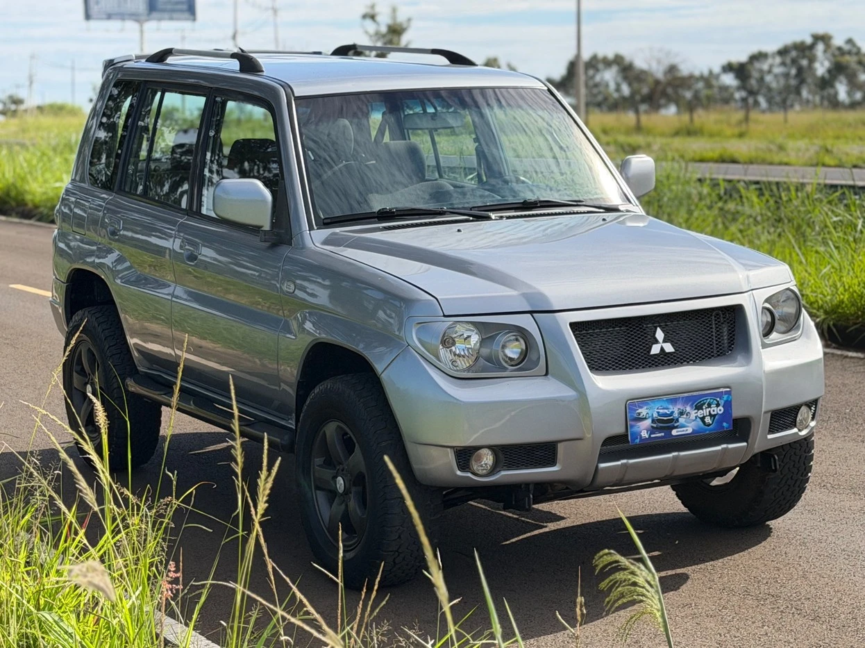 MITSUBISHI PAJERO TR4