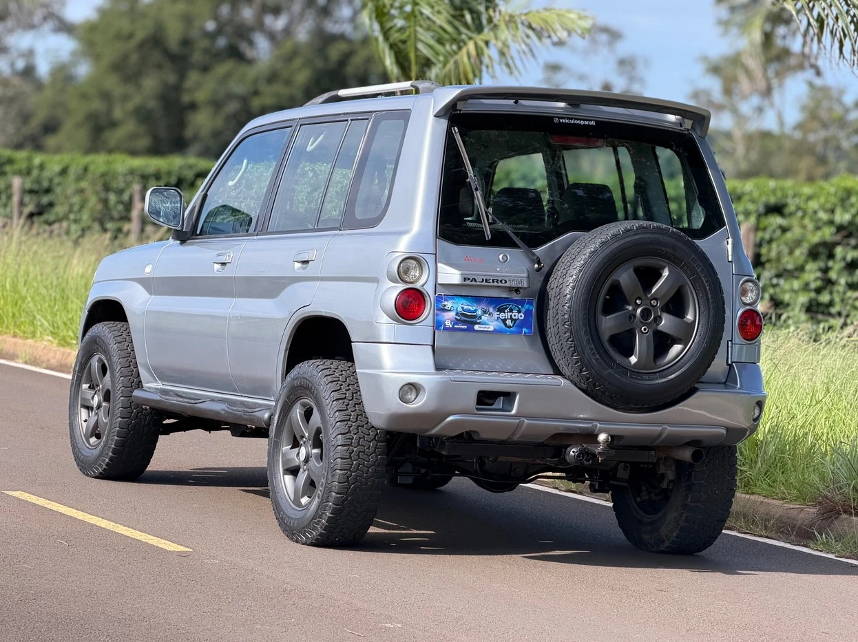 MITSUBISHI PAJERO TR4