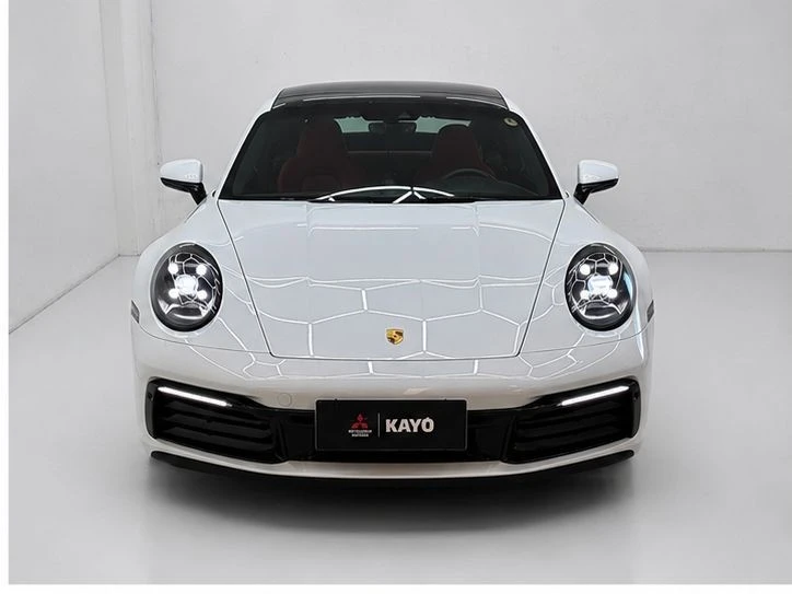 PORSCHE 911