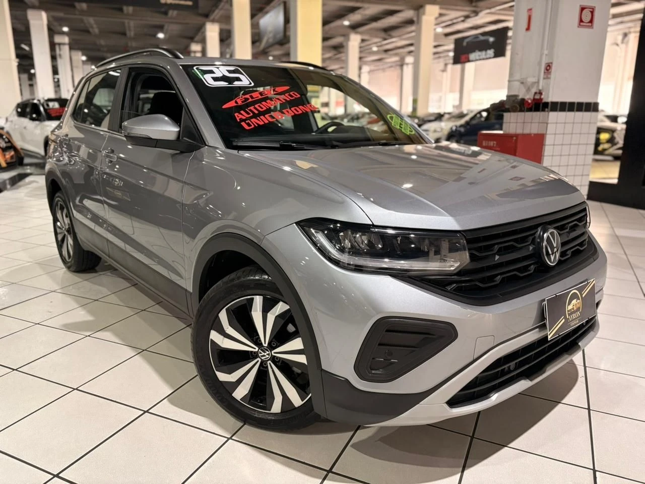 VOLKSWAGEN T-CROSS