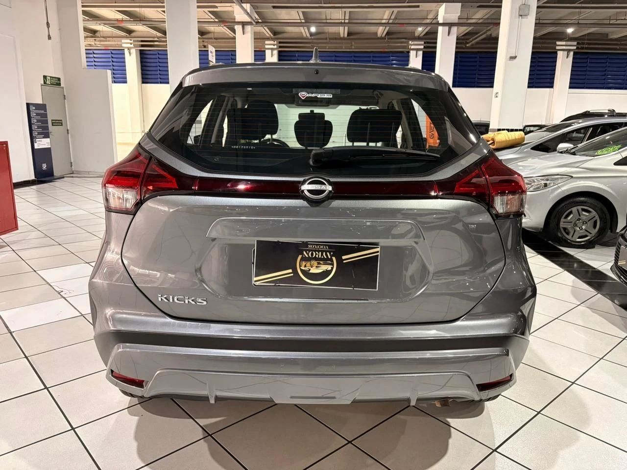 NISSAN KICKS