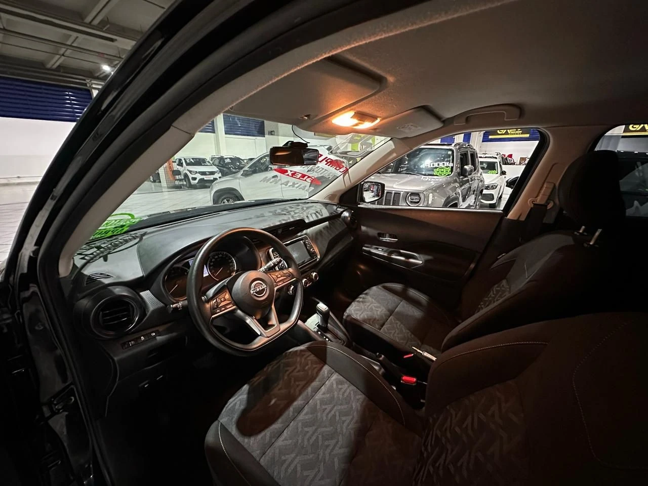 NISSAN KICKS