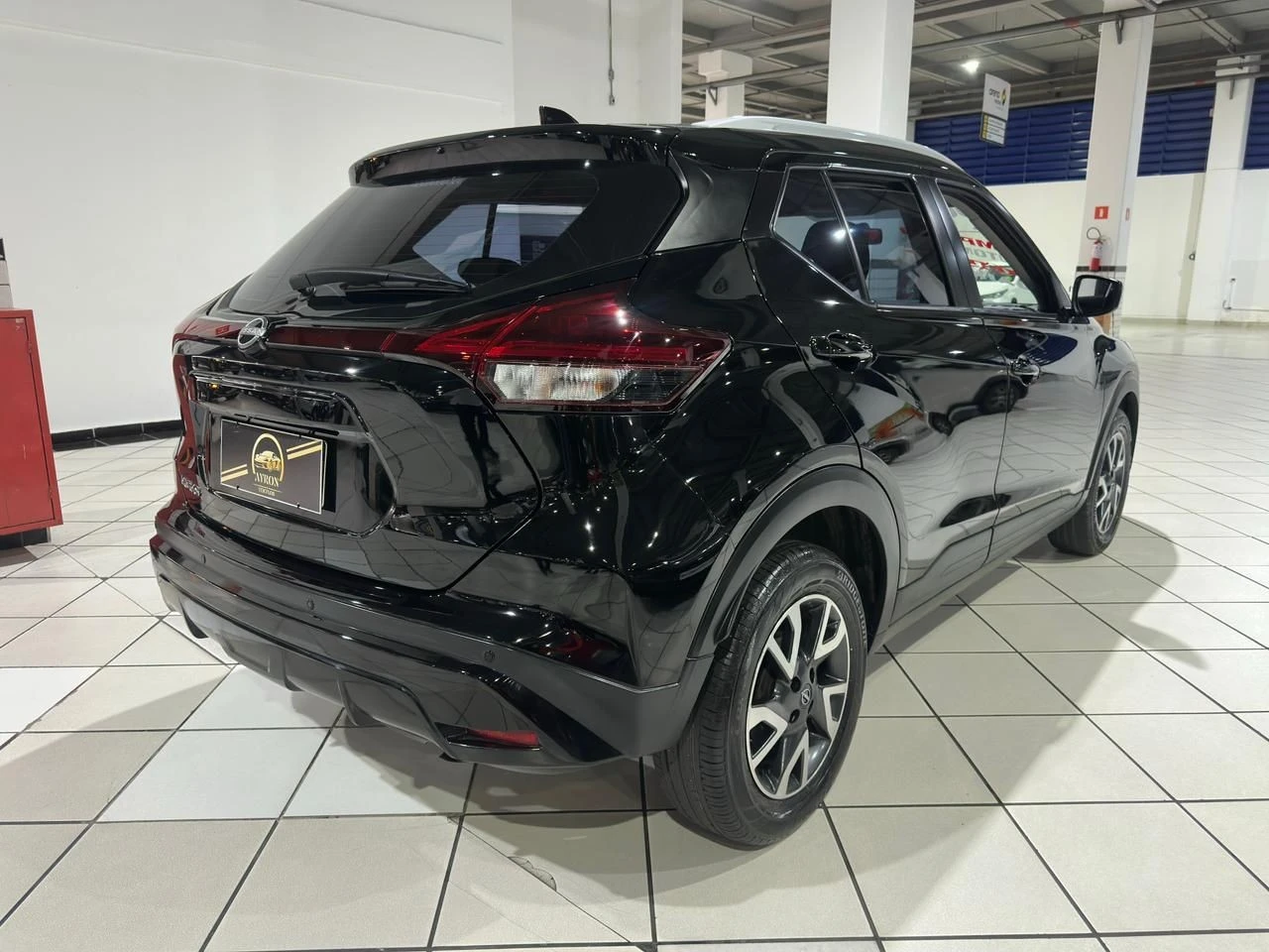 NISSAN KICKS