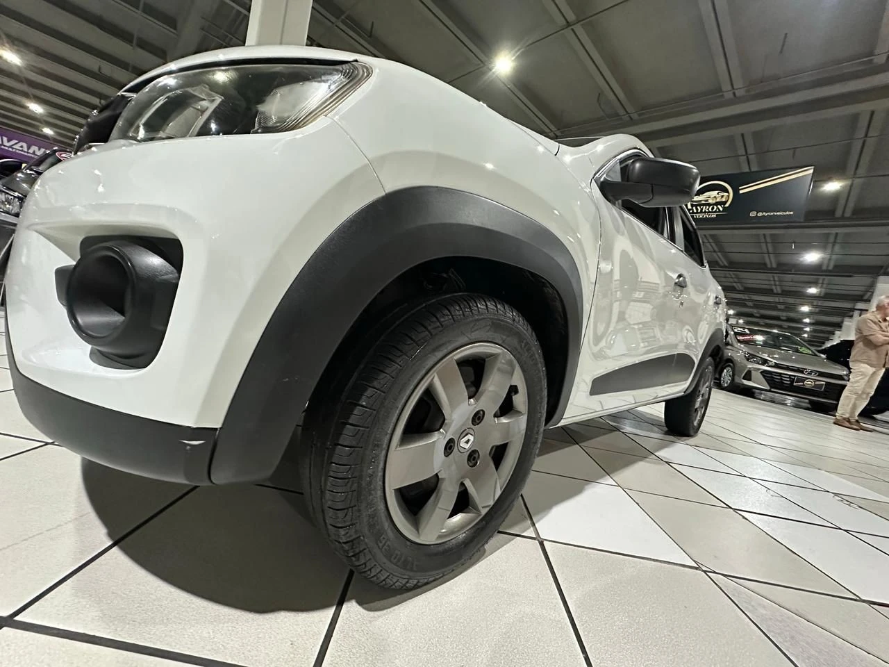 RENAULT KWID