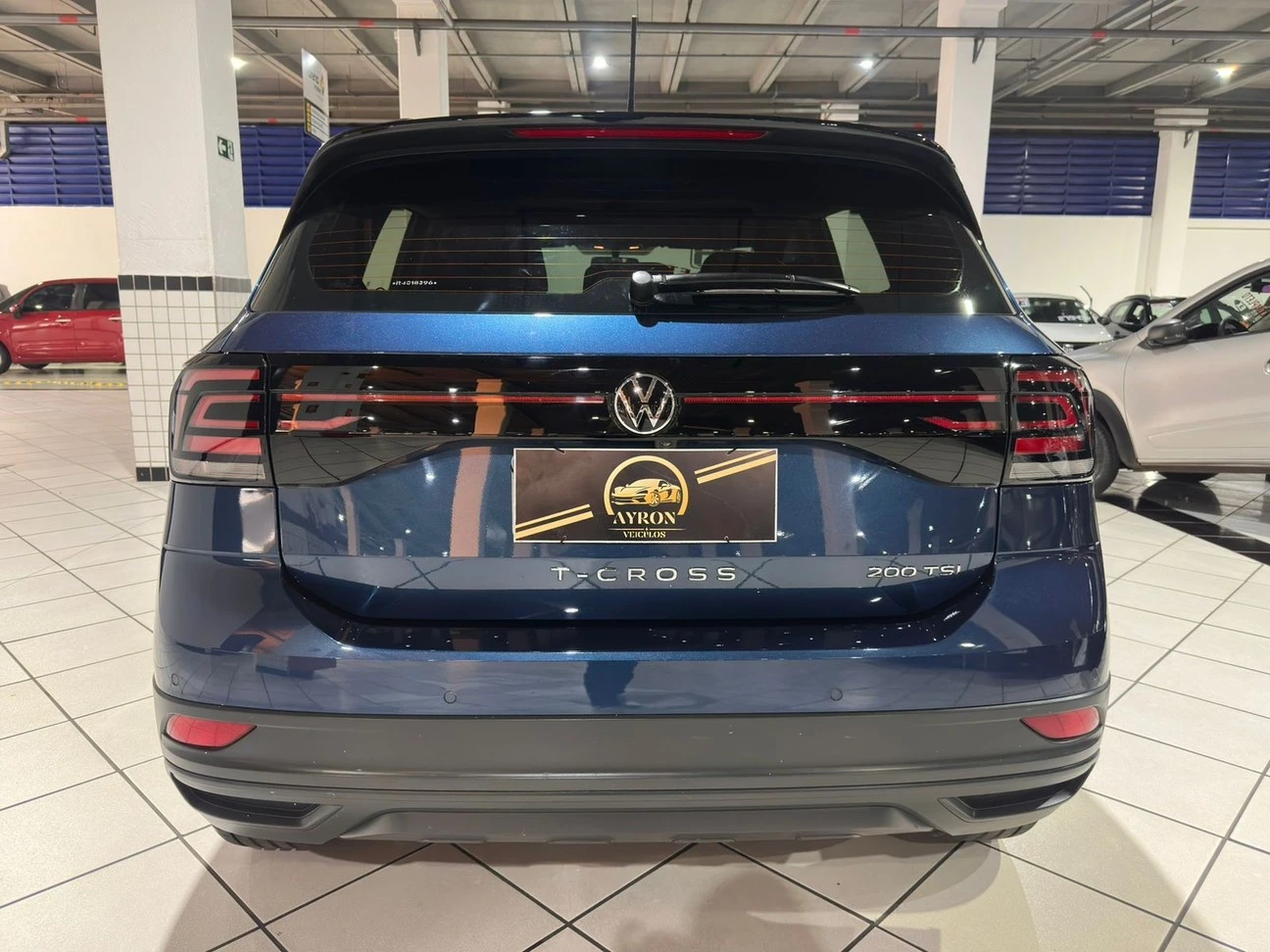 VOLKSWAGEN T-CROSS