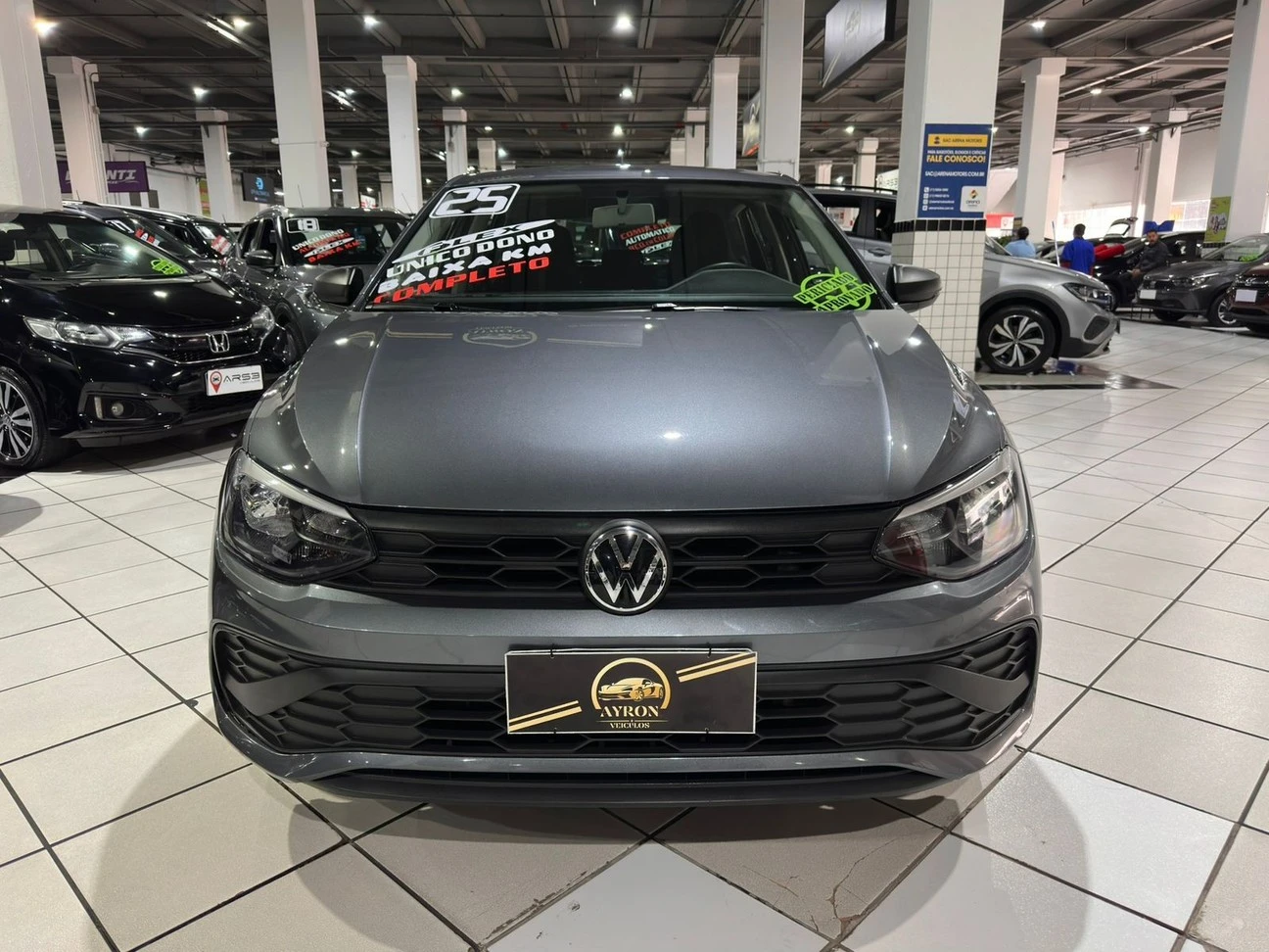 VOLKSWAGEN POLO