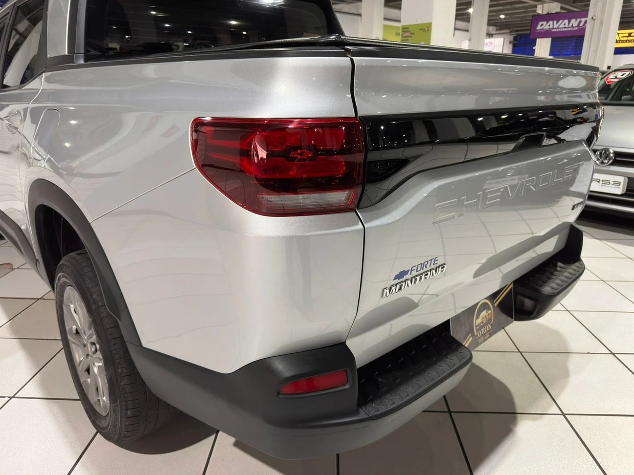 CHEVROLET MONTANA
