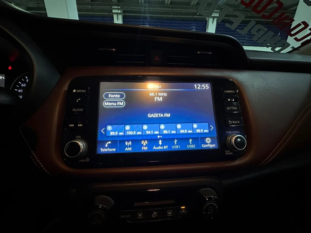 NISSAN KICKS