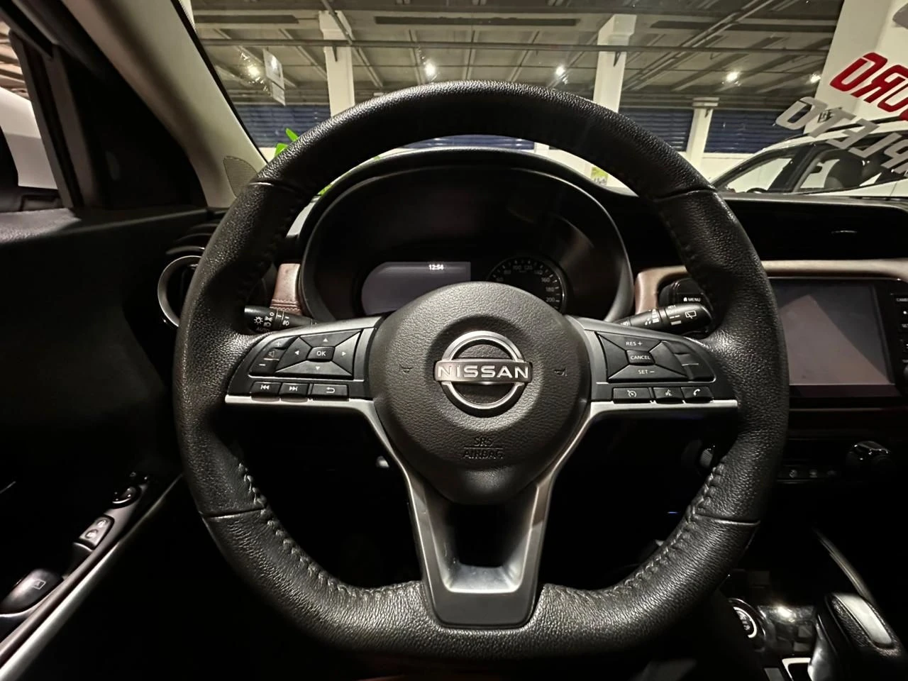 NISSAN KICKS