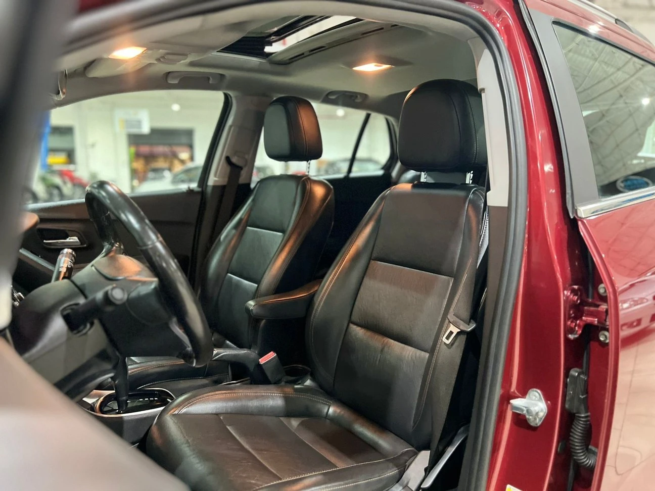 CHEVROLET TRACKER