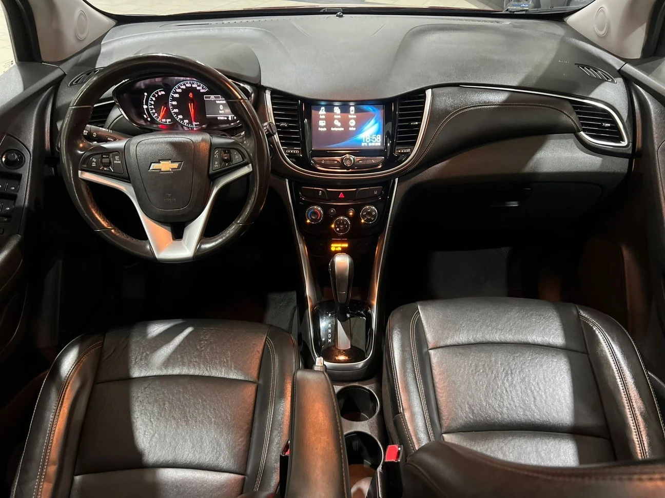 CHEVROLET TRACKER