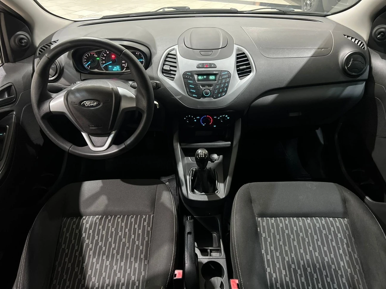 FORD KA