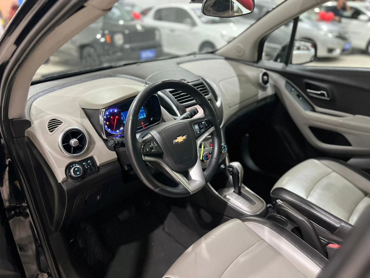 CHEVROLET TRACKER