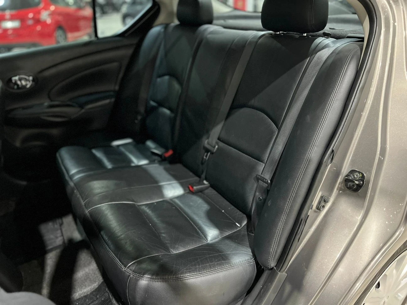 NISSAN VERSA