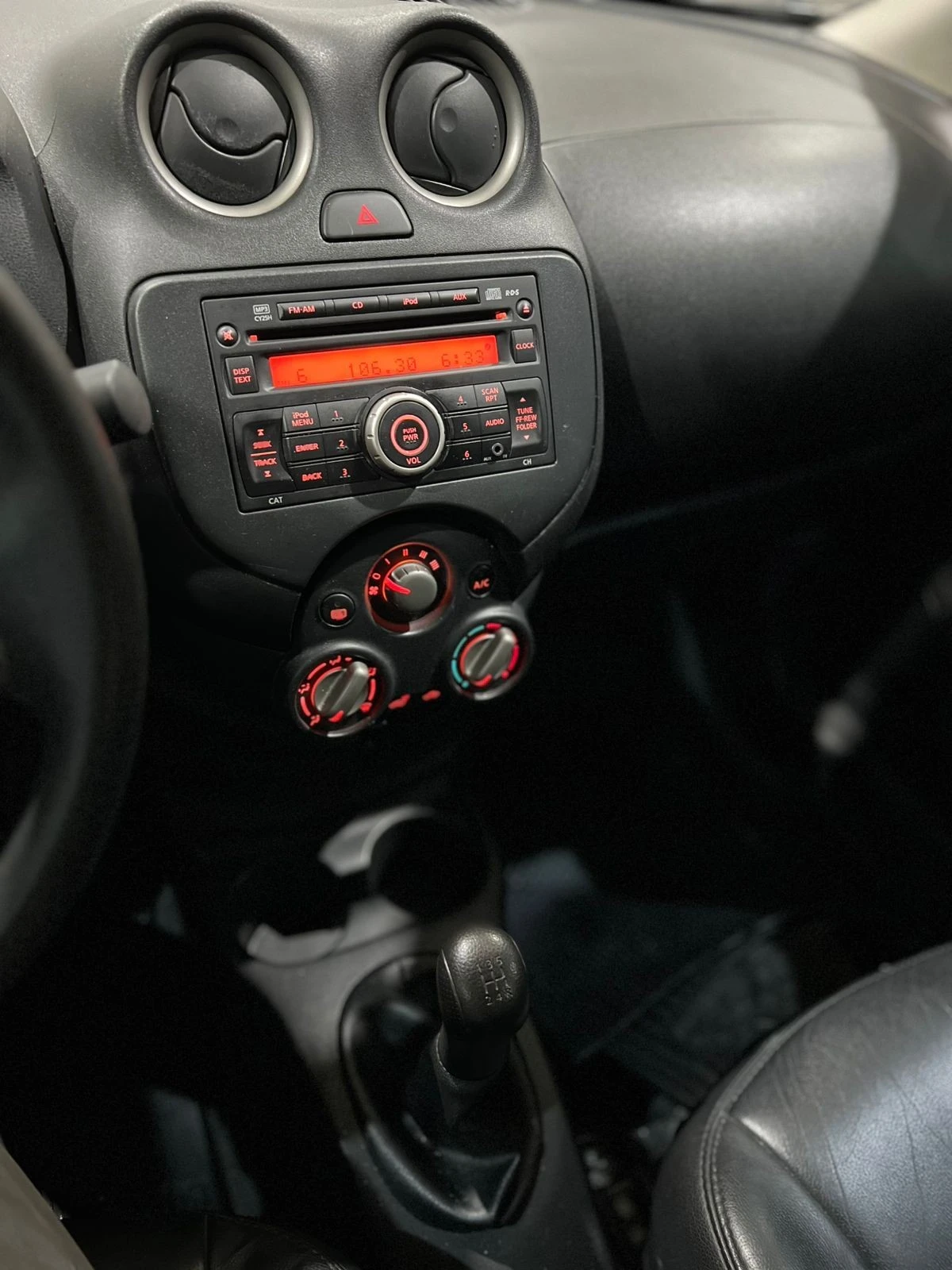 NISSAN VERSA