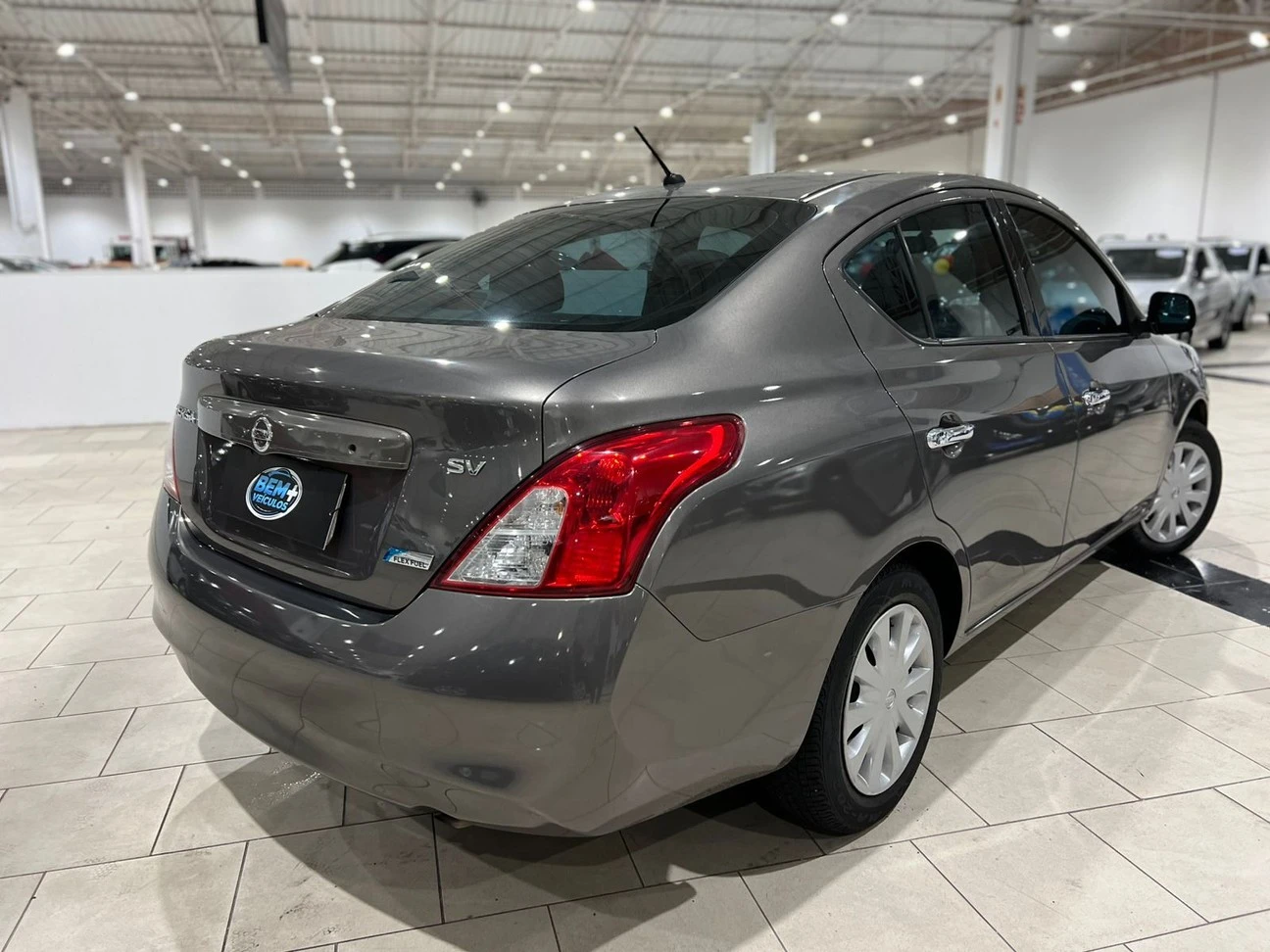 NISSAN VERSA