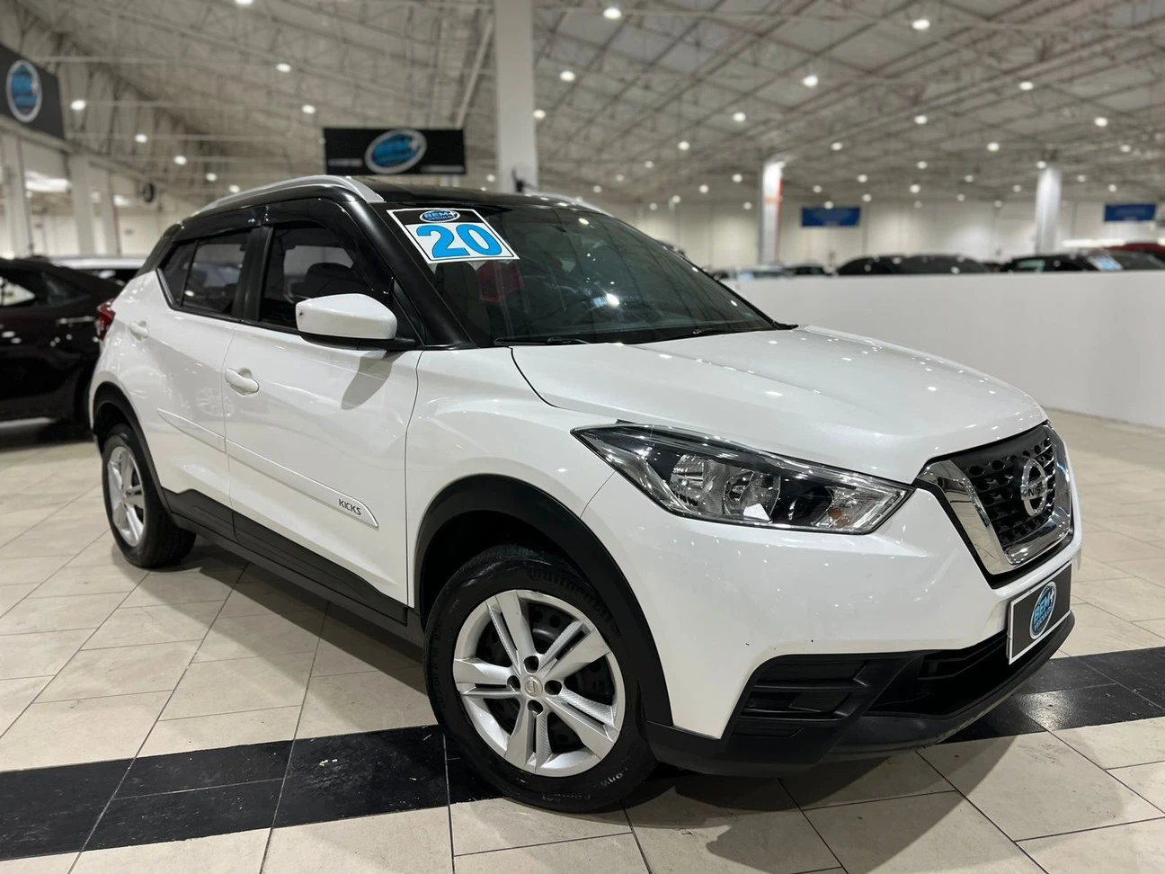 NISSAN KICKS