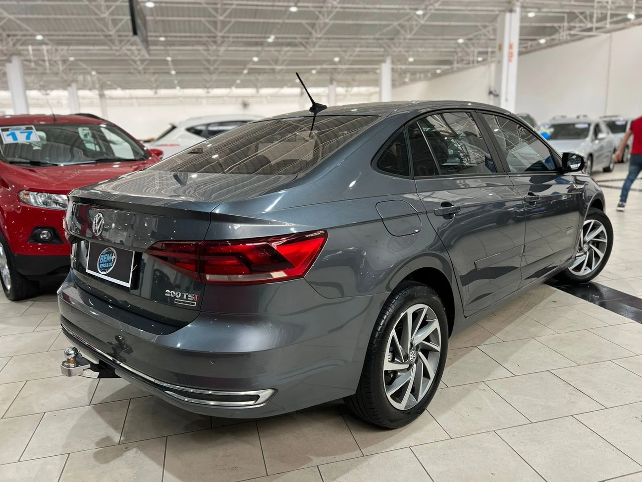 VOLKSWAGEN VIRTUS