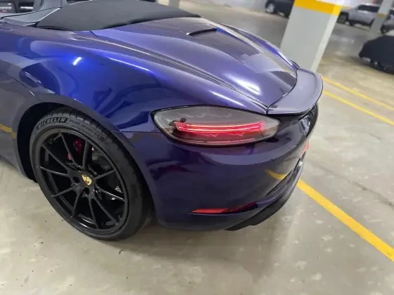 PORSCHE 718